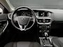 Volvo V40 1.5 T2 Polar+ Automaat / Navi / Bluetooth / Parkeersensoren / Stoelverwarming / Cruise Control / Automatisch licht / LMV / Getint Glas / LED /