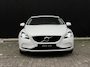 Volvo V40 1.5 T2 Polar+ Automaat / Navi / Bluetooth / Parkeersensoren / Stoelverwarming / Cruise Control / Automatisch licht / LMV / Getint Glas / LED /