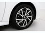 Toyota Yaris 1.5 Hybrid Dynamic | Apple Carplay / Android Auto | Keyless | Adaptive Cruise | Clima | Camera | LED | 16 inch