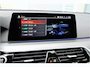 BMW 5-Serie 520i M-SPORT / AERO PACK / INDIVIDUAL LEDER / MEMORY / CAMERA / HUD / LED / 20"