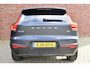 Volvo XC40 B4 211PK Plus Dark | Trekhaak | Verwarmbare voorruit |