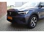 Volvo XC40 B4 211PK Plus Dark | Trekhaak | Verwarmbare voorruit |