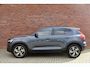 Volvo XC40 B4 211PK Plus Dark | Trekhaak | Verwarmbare voorruit |