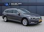 Volkswagen Passat Variant 1.6 TDI Comfortline | Climate controle | Cruise controle | Bluetooth | Parkeersensoren | Dakdragers | Navigatie | Draadloze telefoonlader | Elektrische ramen | 16 Inch LMV |