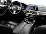 BMW X5 xDrive40d High Executive | M-Pakket | Laserlicht | Harman/Kardon | Shadow Line | HUD | Panoramadak | Ele.verstelbare zetels + Geheugen | Interieurverlichting | CraftedCalarity | 360 Camera | Luchtvering | Adaptieve Cruise Control |
