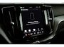 Volvo XC60 2.0 T6 Plug-in hybrid AWD Plus Dark Trekhaak Camera Memory Keyless Panoramadak Navigatie