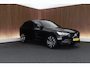 Volvo XC60 2.0 T6 Plug-in hybrid AWD Plus Dark Trekhaak Camera Memory Keyless Panoramadak Navigatie