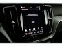 Volvo XC60 2.0 T6 Plug-in hybrid AWD Plus Dark Trekhaak Camera Memory Keyless Panoramadak Navigatie