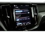 Volvo XC60 2.0 T6 Plug-in hybrid AWD Plus Dark Trekhaak Camera Memory Keyless Panoramadak Navigatie