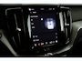 Volvo XC60 2.0 T6 Plug-in hybrid AWD Plus Dark Trekhaak Camera Memory Keyless Panoramadak Navigatie