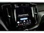 Volvo XC60 2.0 T6 Plug-in hybrid AWD Plus Dark Trekhaak Camera Memory Keyless Panoramadak Navigatie
