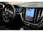Volvo XC60 2.0 T6 Plug-in hybrid AWD Plus Dark Trekhaak Camera Memory Keyless Panoramadak Navigatie