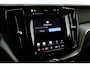 Volvo XC60 2.0 T6 Plug-in hybrid AWD Plus Dark Trekhaak Camera Memory Keyless Panoramadak Navigatie