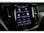 Volvo XC60 2.0 T6 Plug-in hybrid AWD Plus Dark Trekhaak Camera Memory Keyless Panoramadak Navigatie