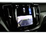 Volvo XC60 2.0 T6 Plug-in hybrid AWD Plus Dark Trekhaak Camera Memory Keyless Panoramadak Navigatie