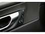 Volvo XC60 2.0 T6 Plug-in hybrid AWD Plus Dark Trekhaak Camera Memory Keyless Panoramadak Navigatie