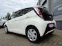 Toyota Aygo 1.0 VVT-i x-play 69PK Airco,ElektrRamen+Spiegels,Isofix,Bluetooth,Camera,Usb,Multi/Stuur,Start/StopSysteem