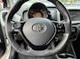 Toyota Aygo 1.0 VVT-i x-play 69PK Airco,ElektrRamen+Spiegels,Isofix,Bluetooth,Camera,Usb,Multi/Stuur,Start/StopSysteem