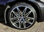 BMW 3-Serie Touring 330e, Parkeer Assistent! 19" Lm! Camera! Zondag OPEN!