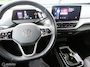 Volkswagen ID.4 Pure 52 kWh 50dkm! Nap SOH 92.2% Verw Stoelen