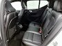 Volvo XC40 2.0 T4 R-Design Automaat | Cruise Control | Stoelverwarming | CarPlay | Camera | Leder | Panoramadak | Trekhaak