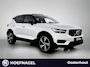 Volvo XC40 2.0 T4 R-Design Automaat | Cruise Control | Stoelverwarming | CarPlay | Camera | Leder | Panoramadak | Trekhaak