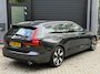 Volvo V60 2.0 T6 AWD Momentum Pro Volledig dealer onderhouden | Plug-in hybride 340 pk | Blond leder | Voorklimatisering