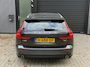 Volvo V60 2.0 T6 AWD Momentum Pro Volledig dealer onderhouden | Plug-in hybride 340 pk | Blond leder | Voorklimatisering