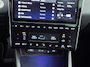 Hyundai Tucson 1.6 T-GDI HEV Premium Sky | Stoel & stuurverwarming | schuif kanteldak | Achteruitrij camera | Navigatie | Elektrische achterklep |