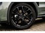 Lynk & Co 01 1.5 Plug-in Hybrid More | Two-Tone | Panoramadak | Infinity by Harman Audio | 360 Graden Camera | Parkeersensoren | Lichtmetalen Velgen 20 inch | Keyless Entry | Elektrische Achterklep | LED Koplampen Adaptief | Privacy Glas | Stoelverwarming | Cruise Control Adaptief | Dodehoekdetectie Navigatie | Apple Carplay | Android Auto