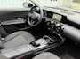 Mercedes-Benz A-klasse 250 e Business Line Limousine Automaat 218 Pk | Panoramadak | Navigatie | Climate | Cruise control | 19".