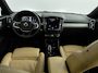 Volvo XC40 1.5 T4 Recharge R-Design | Plug-in | Memory Seats | Achteruitrij camera | Cruise control | Navigatie |