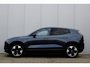 Volvo EX30 P3 Long Range Plus Europa 69 kWh | Denim Blue | Indigo interieur | Elektrisch verstelbare voorstoelen | Stoel-/ stuurwielverwarming | Harman Kardon | Keyless entry | 18 inch lichtmetalen velgen | Warmtepomp | Vehicle to load | Volvo Guard | Adaptieve cruise control | BLIS