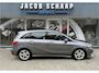 Mercedes-Benz B-klasse 180 Ambition / Automaat / Sensoren V+A / Stoelverwarming /