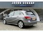Mercedes-Benz B-klasse 180 Ambition / Automaat / Sensoren V+A / Stoelverwarming /
