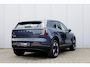 Volvo EX30 P3 Long Range Plus Europa 69 kWh | Denim Blue | Indigo interieur | Elektrisch verstelbare voorstoelen | Stoel-/ stuurwielverwarming | Harman Kardon | Keyless entry | 18 inch. lichtmetalen velgen | Warmtepomp | Vehicle to load | Volvo Guard | Adaptieve cruise control | BLIS