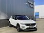 Volkswagen T-Roc 1.5 TSI Sport Business R *Stoel/Stuurverwarming*Carplay*Camera*PDC