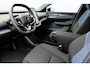 Volvo EX30 P3 Long Range Plus Europa 69 kWh Onyx Black | Indigo interieur | Elektrisch verstelbare voorstoelen | Stoel-/ stuurwielverwarming | Harman Kardon | Keyless entry | 18 inch lichtmetalen velgen | Warmtepomp | Vehicle to load | Volvo Guard | Adaptieve cruise control | BLIS