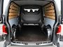 Volkswagen Transporter 2.0 TDI 150 pk DSG DC Bulli | Dubbele cabine | Dubbel Schuifdeur | Navigatie | ACC | App connect | LED | Camera | Stoelverwarming | Digital cockpit | PDC | Trekhaak | 18" LM velgen | Glaslook panelen | Mat zwart Sidebars | Betimmering |