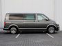 Volkswagen Transporter 2.0 TDI 150 pk DSG DC Bulli | Dubbele cabine | Dubbel Schuifdeur | Navigatie | ACC | App connect | LED | Camera | Stoelverwarming | Digital cockpit | PDC | Trekhaak | 18" LM velgen | Glaslook panelen | Mat zwart Sidebars | Betimmering |