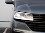 Volkswagen Transporter 2.0 TDI 150 pk DSG DC Bulli | Dubbele cabine | Dubbel Schuifdeur | Navigatie | ACC | App connect | LED | Camera | Stoelverwarming | Digital cockpit | PDC | Trekhaak | 18" LM velgen | Glaslook panelen | Mat zwart Sidebars | Betimmering |