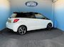 Toyota Yaris 1.5 Hybrid Dynamic Trekhaak, Allseasonbanden
