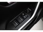 Toyota RAV4 2.5 Hybrid AWD Executive | Panoramadak | Dodehoek detectie | JBL | Leder | Navigatie | 360 camera | Stoelventilatie | Stoel-/stuurverwarming | Verwarmbare voorruit | Digitale binnenspiegel | Apple Carplay / Android Auto | 18 inch