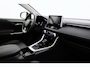 Toyota RAV4 2.5 Hybrid AWD Executive | Panoramadak | Dodehoek detectie | JBL | Leder | Navigatie | 360 camera | Stoelventilatie | Stoel-/stuurverwarming | Verwarmbare voorruit | Digitale binnenspiegel | Apple Carplay / Android Auto | 18 inch