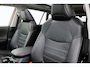 Toyota RAV4 2.5 Hybrid AWD Executive | Panoramadak | Dodehoek detectie | JBL | Leder | Navigatie | 360 camera | Stoelventilatie | Stoel-/stuurverwarming | Verwarmbare voorruit | Digitale binnenspiegel | Apple Carplay / Android Auto | 18 inch