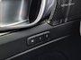 Volvo XC40 1.5 T5 Recharge Business Pro / Dealer Onderhouden / Trekhaak Wegklapbaar (1800KG) / Schuif- en Kantel Dak / Harman Kardon Audio / Stoel & Stuurverwarming / Elektrische Achterklep / Rondomzicht Camera / Adaptief Cruise Control /