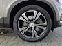 Volvo XC40 1.5 T5 Recharge Business Pro / Dealer Onderhouden / Trekhaak Wegklapbaar (1800KG) / Schuif- en Kantel Dak / Harman Kardon Audio / Stoel & Stuurverwarming / Elektrische Achterklep / Rondomzicht Camera / Adaptief Cruise Control /