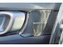 Volvo XC40 T4 Recharge Inscription Expression - Panoramisch schuif-/kanteldak - Harman Kardon Audio - FULL-LED koplampen - Verwarmbare voorstoelen - Verwarmbaar stuurwiel - Parkeersensoren voor/achter - Parkeercamera - 19' LMV - Trekhaak semi elektrisch inklapbaar