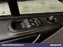Ford Transit Custom 2.0 TDCI L2H1 Euro6 Airco | Camera | Navigatie | LED | Apple Carplay | Bijrijdersbank Cruisecontrol, Stoelverwarming, Verwarmde Voorruit, Parkeersensoren, 2670kg laadvermogen