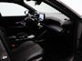 Peugeot e-2008 EV GT 54 kWh SOH 96% | 3 Fase | Carplay | Drive Assist | Navigatie | Camera | Matrix LED | 17" Lichtmetalen Velgen | PDC V+A | Origineel NL!